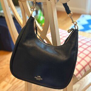 Coach pebble shoulder leather bag C9190